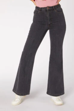 Ines Flare Jean -ModCloth PGFT156118 310 4
