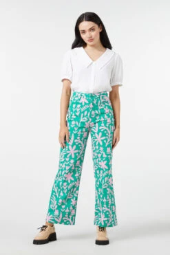 Della Two-Tone Botanical Floral Printed – High-Waisted Straight Leg Cotton Drill Jean -ModCloth PGFU532118 016 4