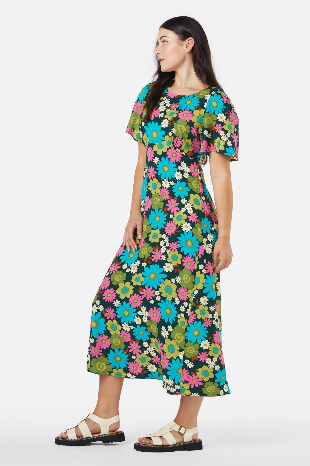 Pattie Floral Maxi Dress – 70s Bold Bloom Short Sleeve Viscose 6 Pattie Floral Maxi Dress – 70s Bold Bloom Short Sleeve Viscose - Image 4