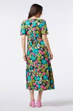 Pattie Floral Maxi Dress – 70s Bold Bloom Short Sleeve Viscose 22 Pattie Floral Maxi Dress – 70s Bold Bloom Short Sleeve Viscose -ModCloth PGFV032105 016 9