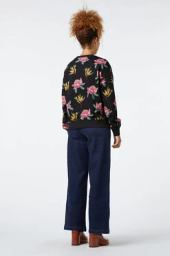 Josie Crewneck 9 Josie Crewneck -ModCloth PGFV268 001 4