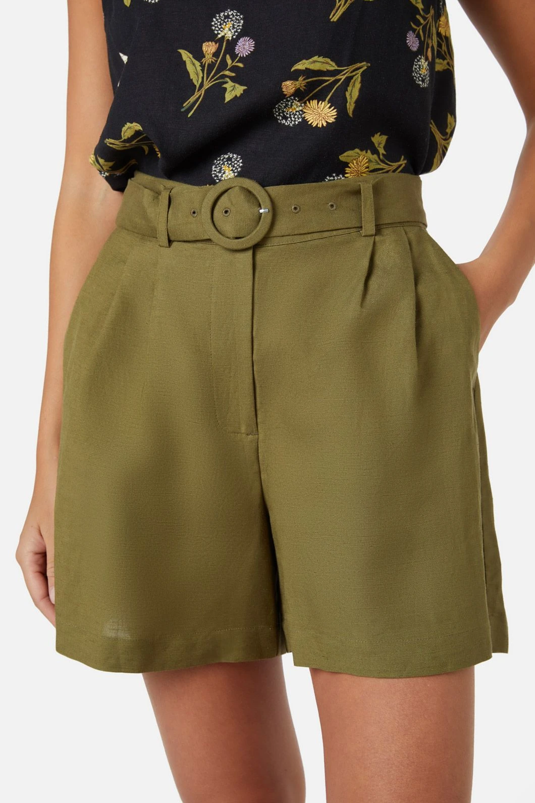 Rory High-Waisted Linen Blend Belted Shorts - A-Line Summer Style 3 Rory High-Waisted Linen Blend Belted Shorts - A-Line Summer Style
