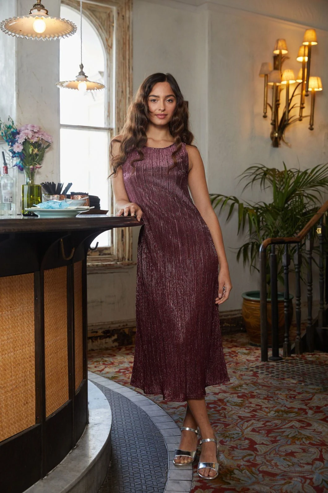 Princess Highway Paris Glitter Dress in Rose - Metallic Crinkle Midi Dress 15 Princess Highway Paris Glitter Dress in Rose - Metallic Crinkle Midi Dress - Image 13