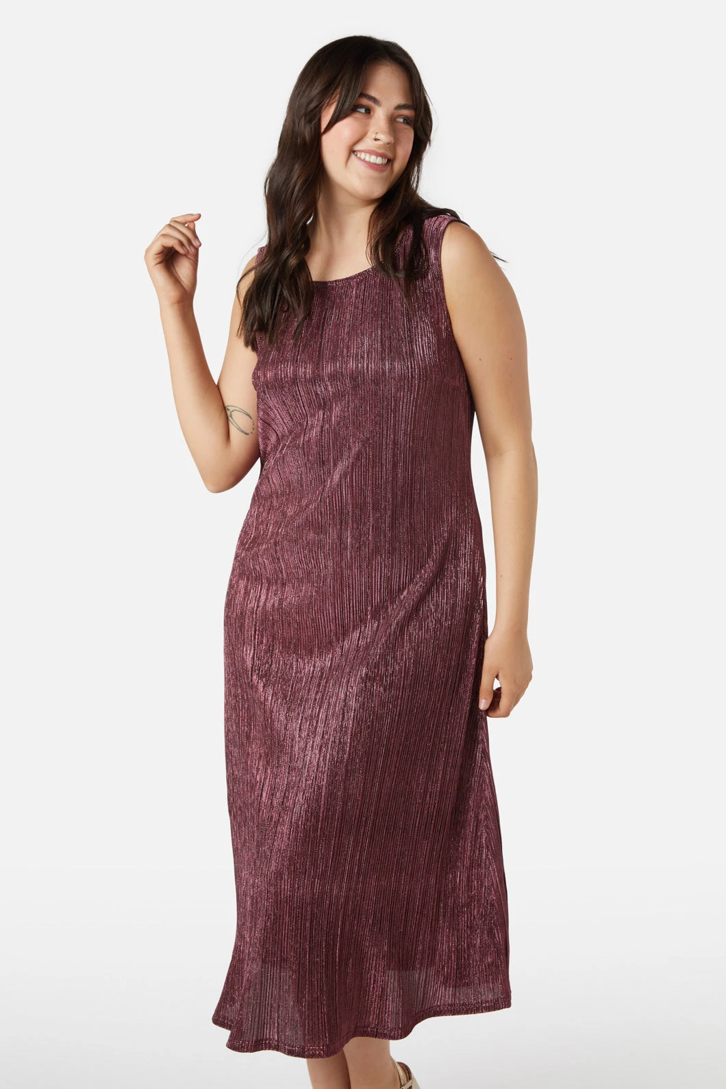 Princess Highway Paris Glitter Dress in Rose - Metallic Crinkle Midi Dress 17 Princess Highway Paris Glitter Dress in Rose - Metallic Crinkle Midi Dress - Image 15