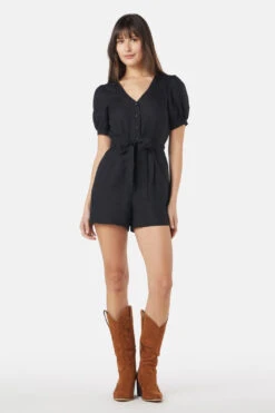 Bianca Playsuit -ModCloth PGFW478 001 002