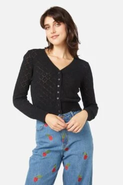 Lillian V-Neck Cardi -ModCloth PGFX075 001 4
