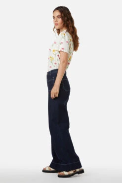 Cara Jean 8 Cara Jean -ModCloth PGFX137 653 3