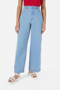Princess Highway Light Wash Denim - White Bow Embroidered High-Waisted Wide-Leg Jeans -ModCloth PGFY470 157 2