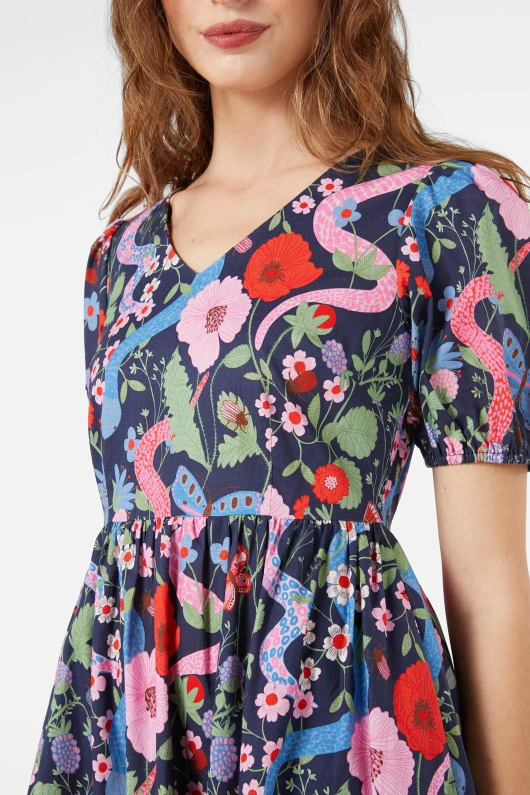 Luna Snake Print Sleeveless Midi Dress – Sophisticated Animal Pattern Cocktail Dress 4 Luna Snake Print Sleeveless Midi Dress – Sophisticated Animal Pattern Cocktail Dress - Image 2