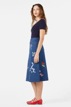 Black Snake Embroidered Mini Skirt – Floral Serpent Detail High-Waisted Skirt -ModCloth PGFZ062 420 3