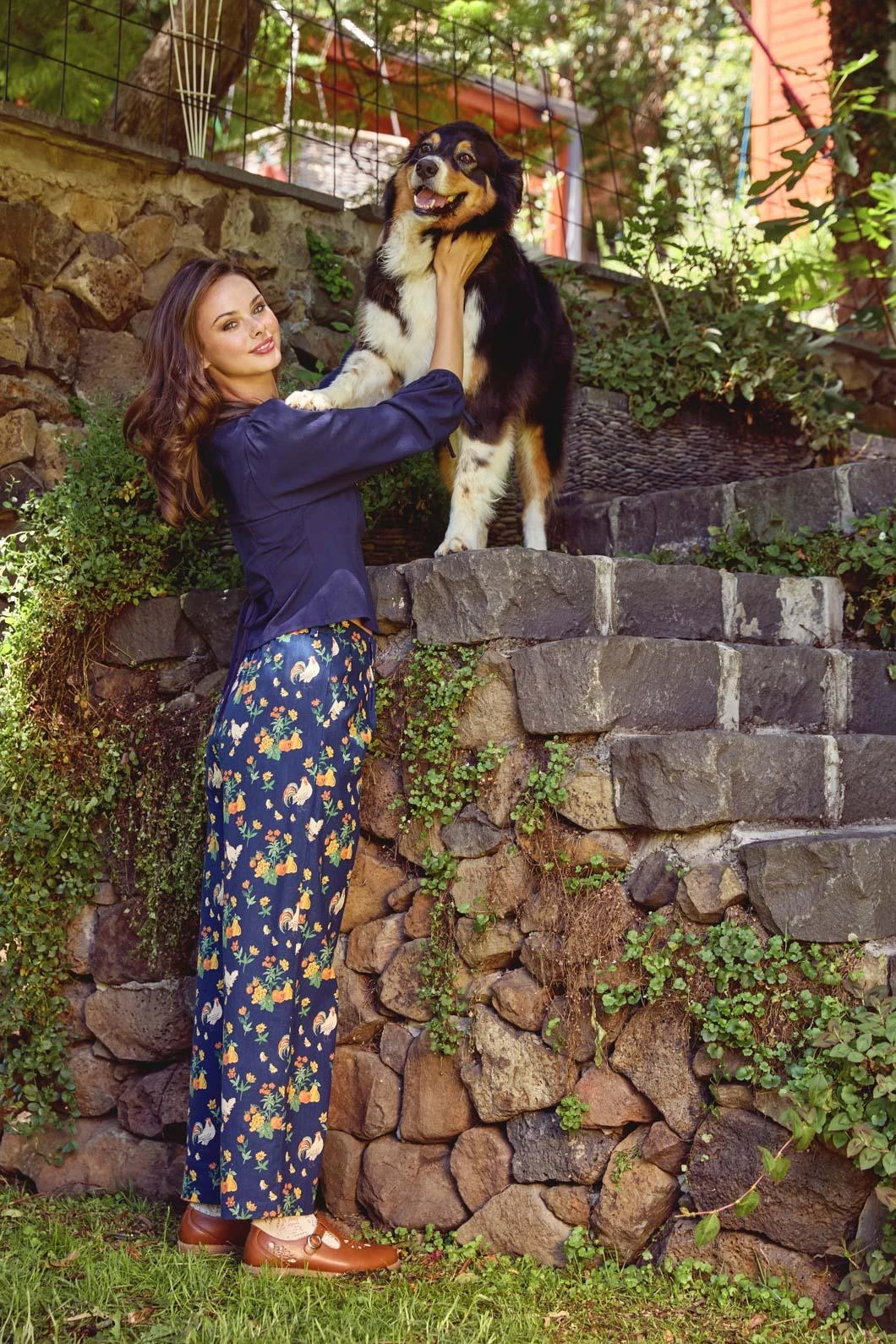 Chickens Black Graphic Print – Modern Tapered Fit Streetwear Pants 6 Chickens Black Graphic Print – Modern Tapered Fit Streetwear Pants - Image 4