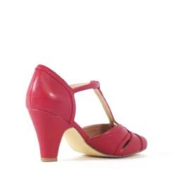 Chelsea Crew Sandy Festive T-Strap Heels – Vintage Inspired Closed Toe 3-Inch Pumps -ModCloth SANDY RED 4