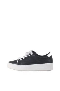 Uganda Tennis Sneakers -ModCloth Ugandablack2 webp ba69318d 0493 496a 9251 bd0b82b649ce