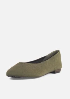 Chelsea Crew Black Flight Knit Ballet Flats – Stretchy Breathable Pointed Toe Slip-On -ModCloth Untitleddesign 48