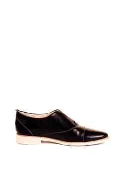 Chelsea Crew Black Label Westy Leather Loafers – Western-Inspired Slip-On Oxford Flats 16 Chelsea Crew Black Label Westy Leather Loafers – Western-Inspired Slip-On Oxford Flats -ModCloth WESTY LEA CCBL BI 03 19cd0841 0b2f 44fb ba95 8c77e82c3b4a