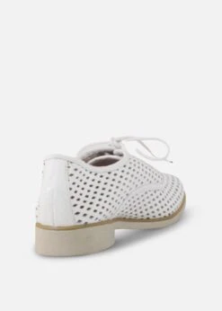 Woody Loafers -ModCloth WOODY WHITE 4 a1e1c245 3254 419c b516 31a5b5e75db2