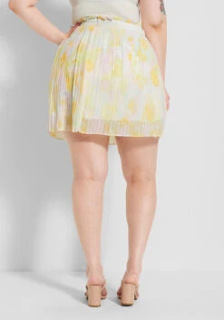 ModCloth Frill Seeker Ivory Floral Watercolor - Pleated Frill Waist Mini Skirt -ModCloth a9a9c1ca7ff1a31e4cee4710efe5e2c1