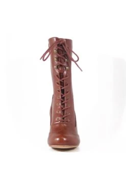 Claire Victorian Booties 27 Claire Victorian Booties -ModCloth cla24 ad1e06ec d96c 4087 ad93 b5f3f98738a0