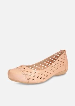Grand Leather Comfort Flats -ModCloth grand lea ccbl ccbl grand lea 07 edd7f819 b9f5 40f3 bf78 689677d2cd9e