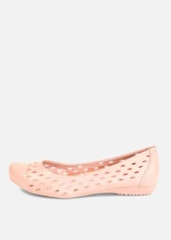 Grand Leather Comfort Flats -ModCloth grand lea ccbl ccbl grand lea 11.385 ac3dce72 299d 4455 a404 cef40453fb17