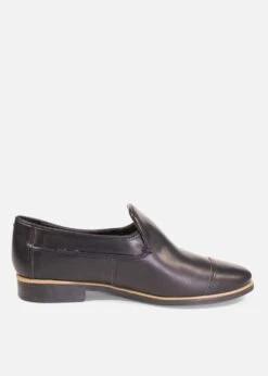 Chelsea Crew Black Label Winner Leather Loafers – Classic Black Slip-On Comfort Flats -ModCloth winner lea ccbl ccbl winner lea 03.348 bdc89b7a e215 4ada 9973 89d94a5db67a